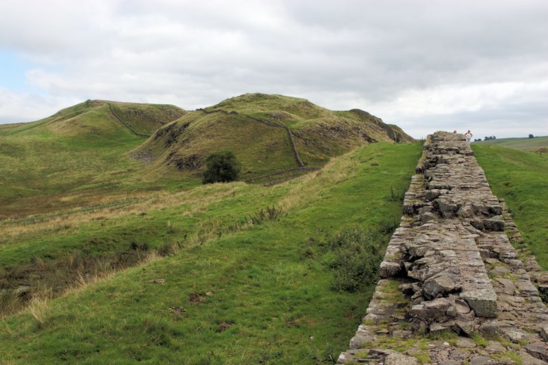 cawfieldcrags.jpg